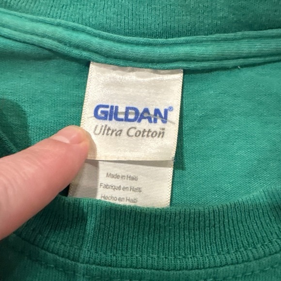 Vintage Unisex The Harvard Shop Graphic T Shirt  Sz Medium Shamrock Green HTF - Picture 6 of 9